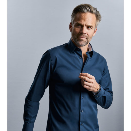 Men’s Long Sleeve Tailored Contrast Ultimate Stretch Shirt från Russell – Herrer
