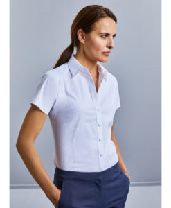 Ladies’ Short Sleeve Tailored Coolmax® Shirt från Russell – Damer